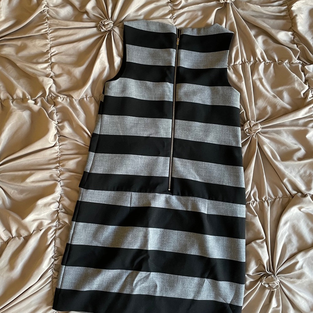 Dress - Banana Republic - Picture 3 of 10